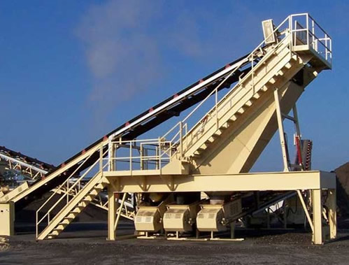 走進(jìn)輪斗式洗砂機(jī)，制砂機(jī)械行業(yè)重要的一位成員