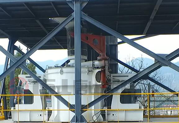 生產(chǎn)機(jī)制砂用什么設(shè)備比較好？推薦制砂選粉一體機(jī)