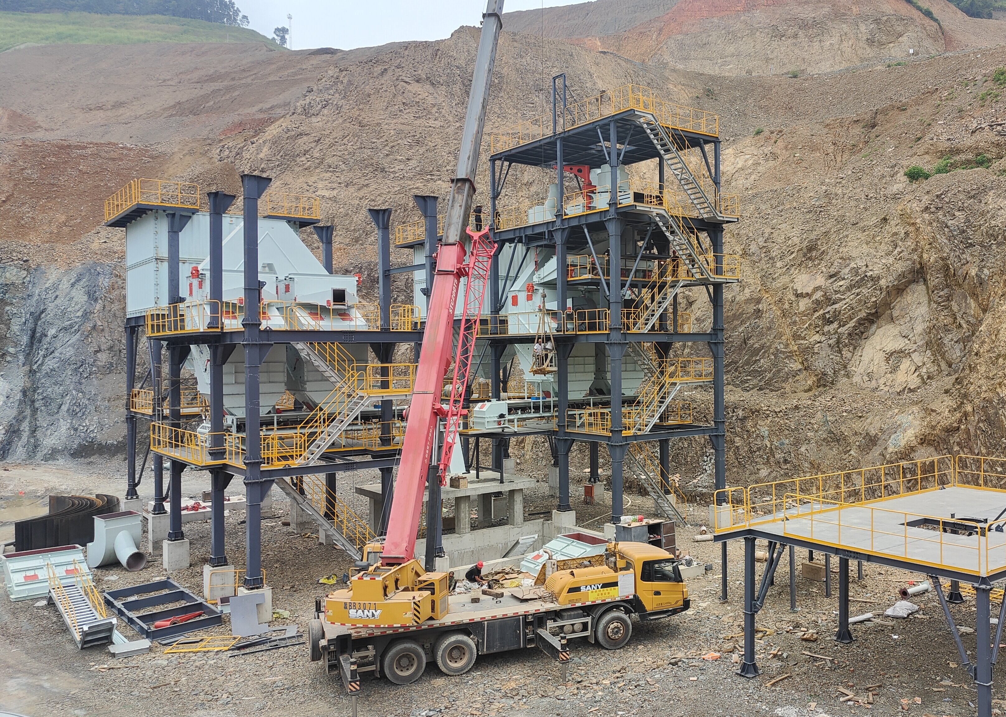 制砂樓綠色制砂，守護(hù)綠水青山